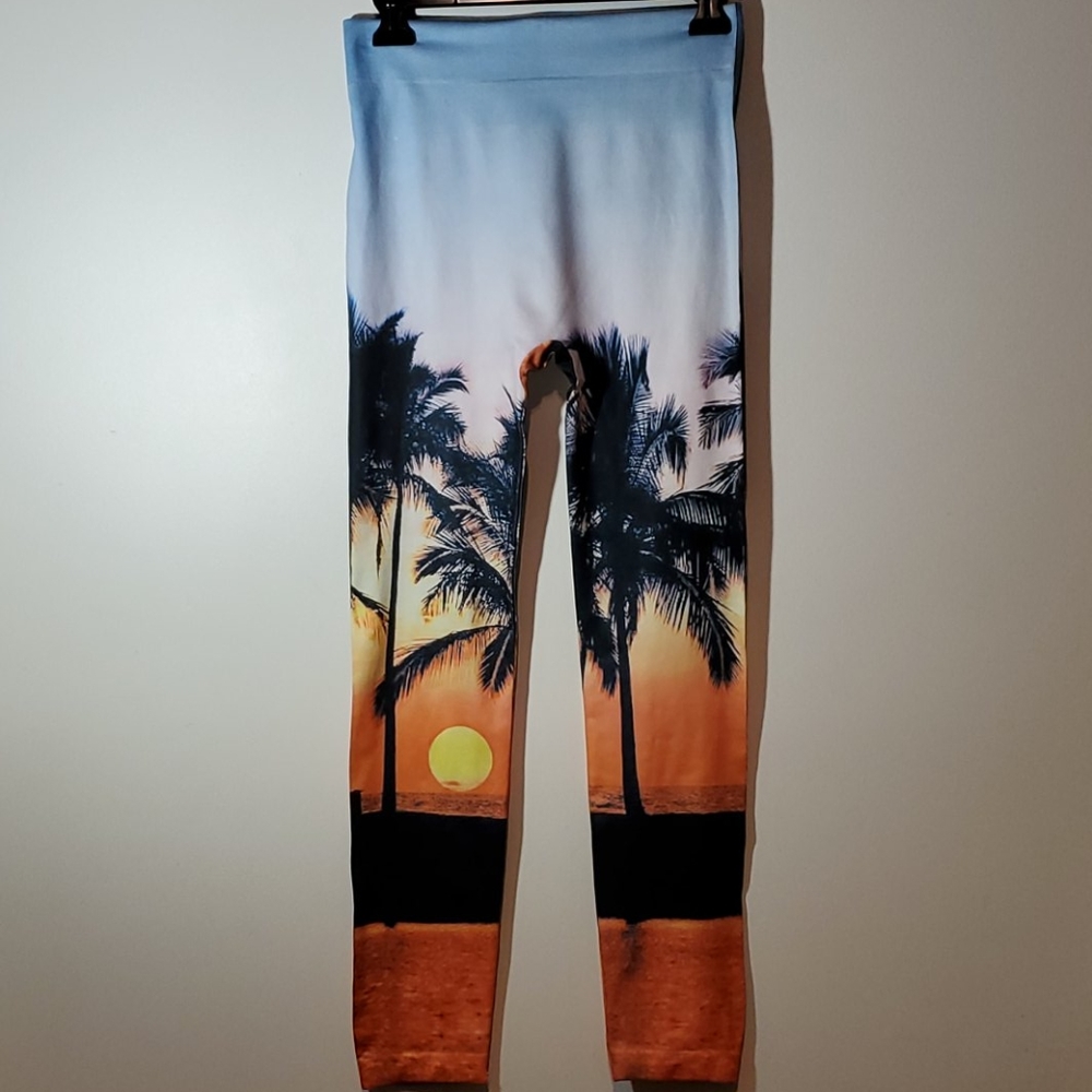 Sunset Leggings w/ Palm Trees🌴
